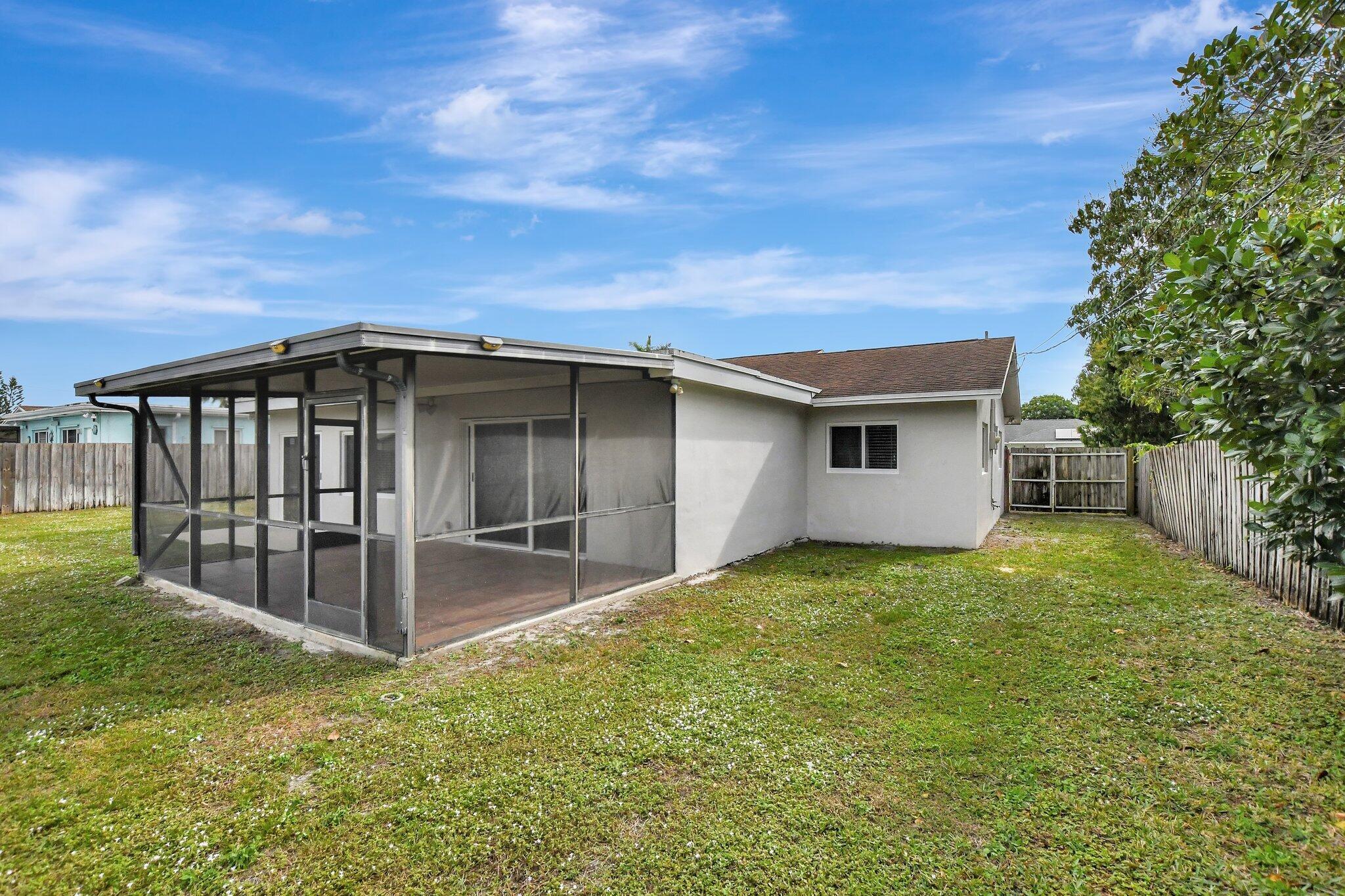 1313 NW 7th Street