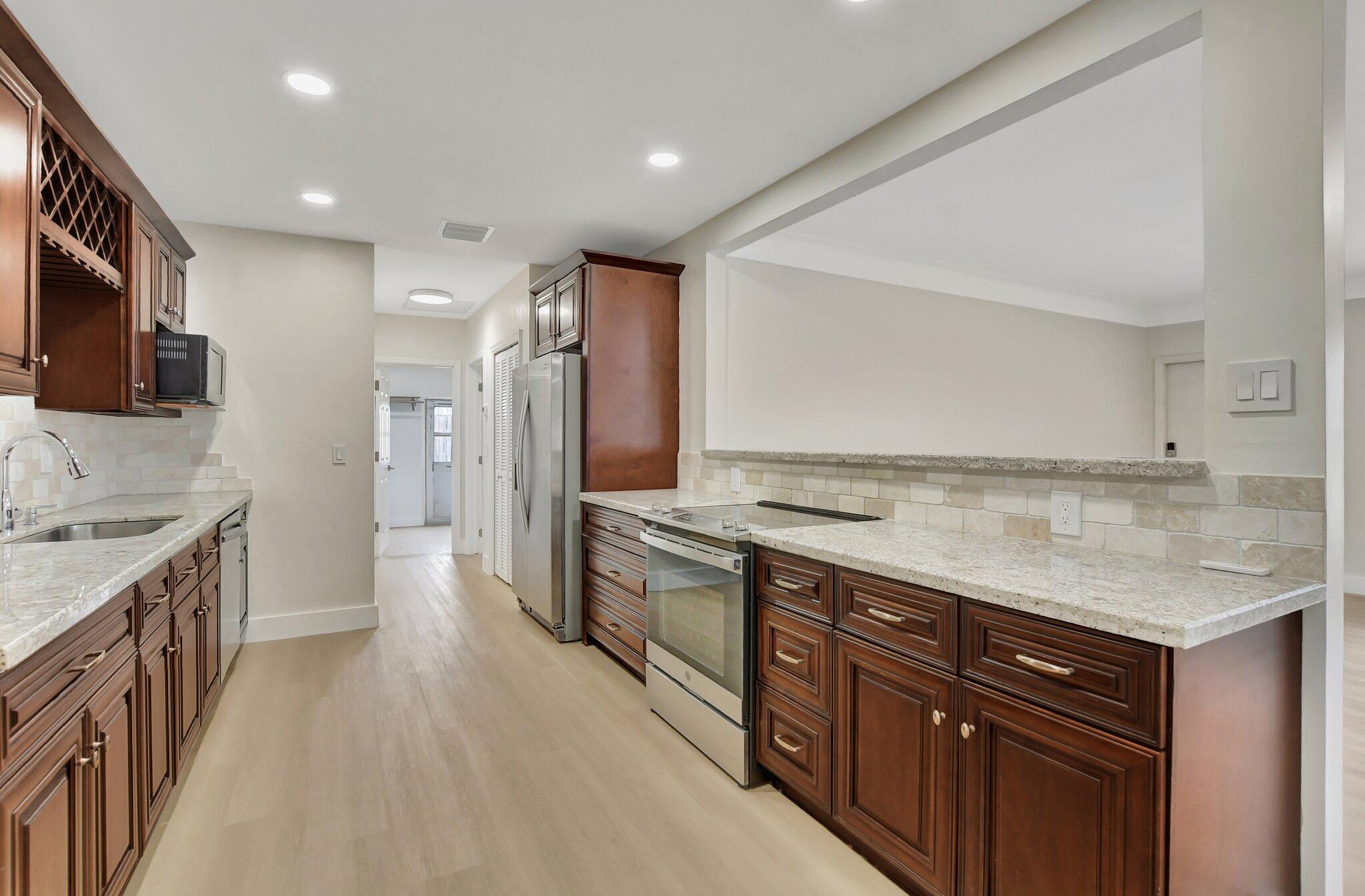 1313 NW 7th Street