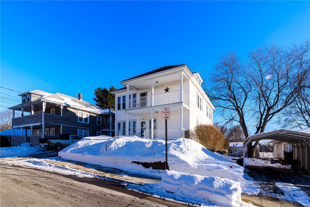 109 Hemond Avenue
