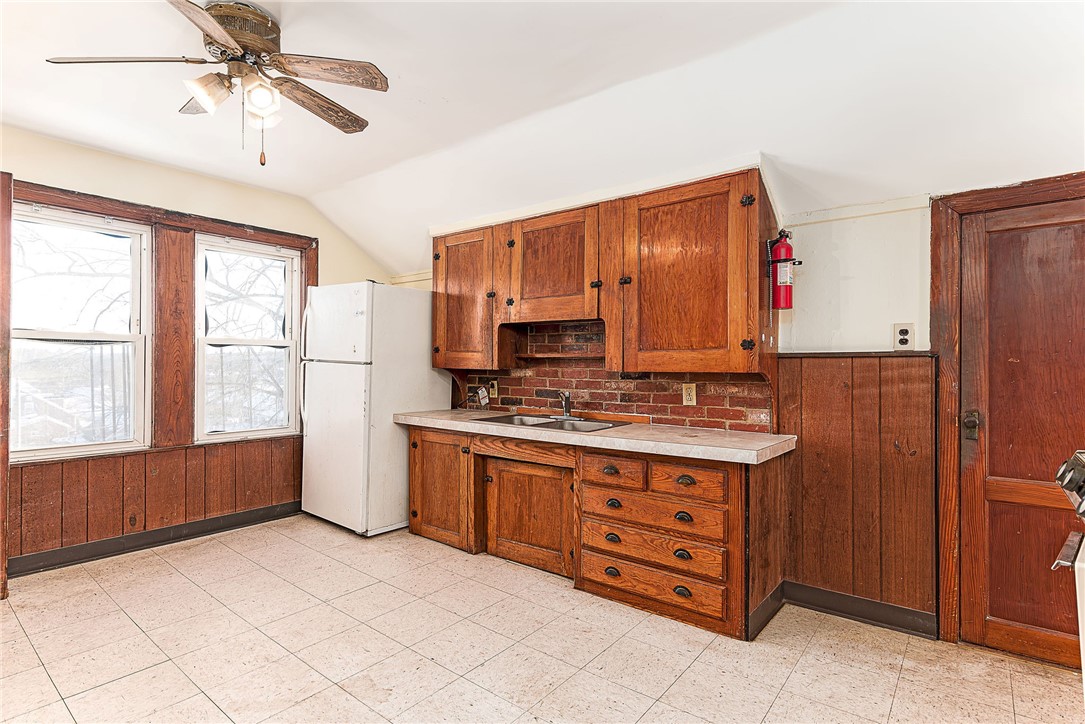 109 Hemond Avenue