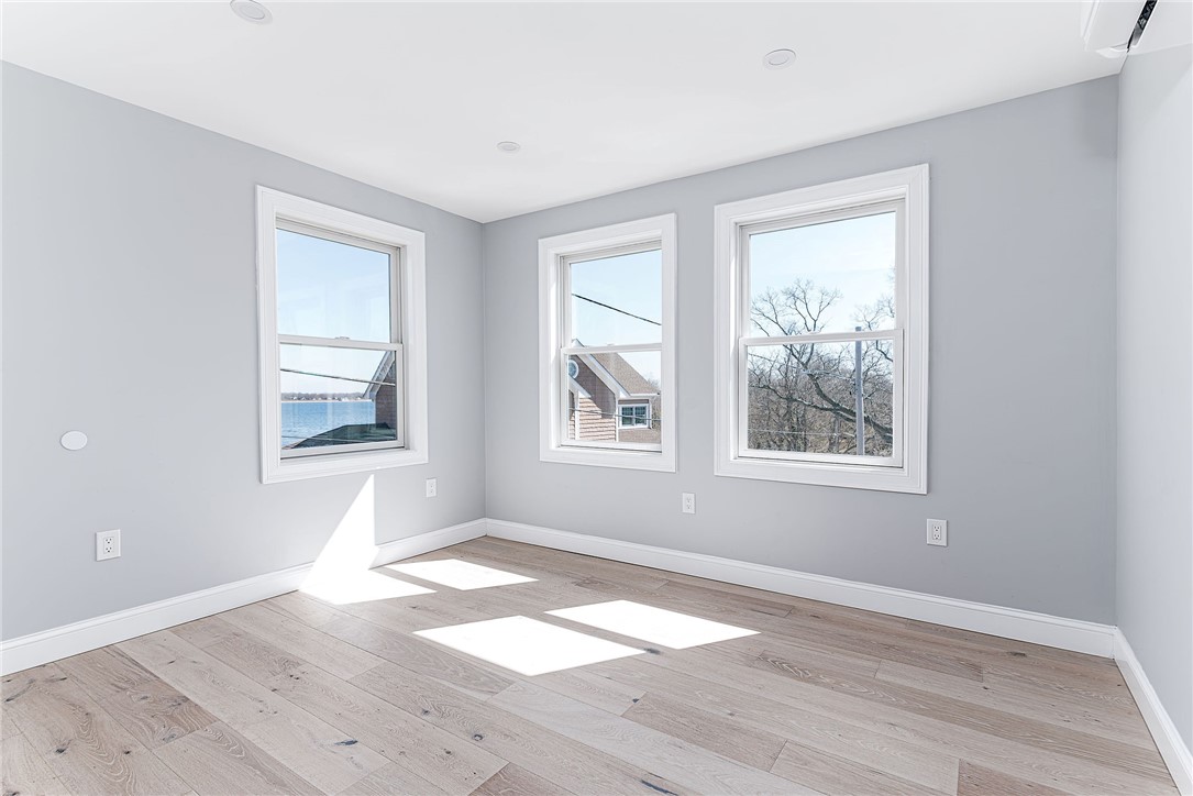 62 John Wickes Avenue