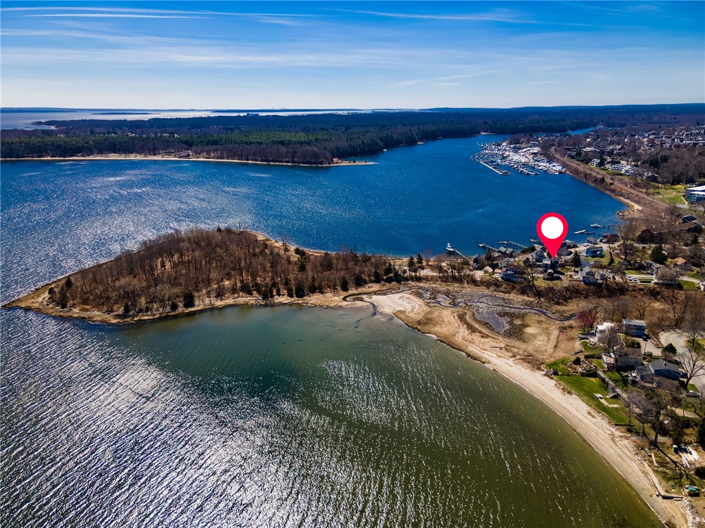 62 John Wickes Avenue