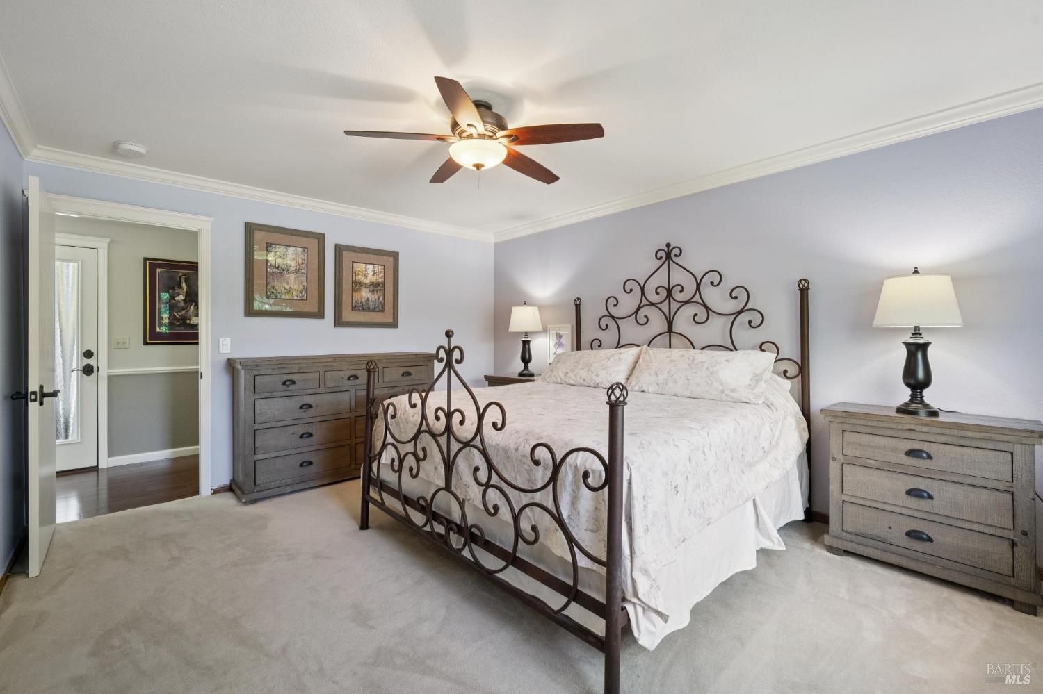 10 Santa Yorma Court