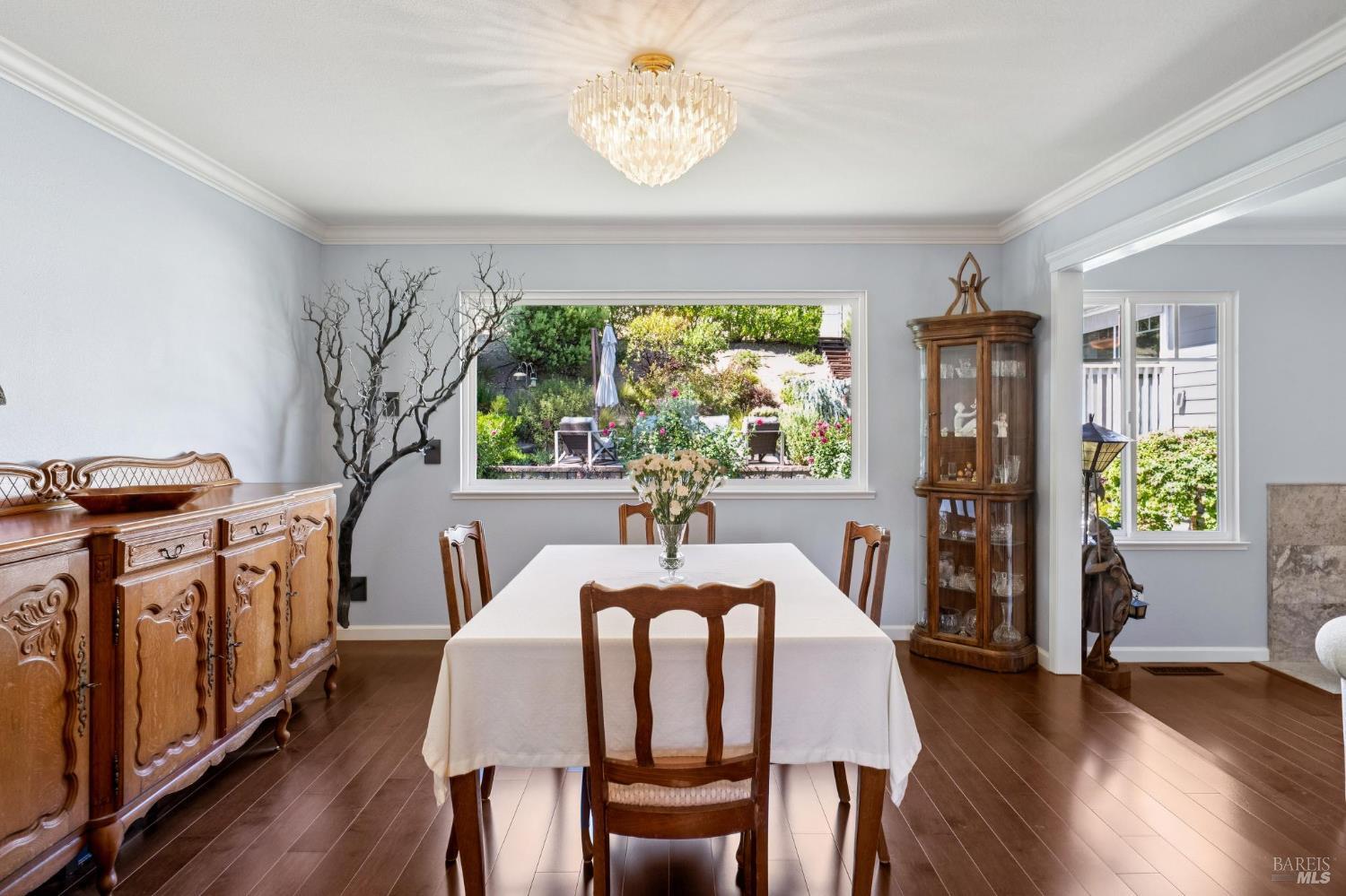 10 Santa Yorma Court