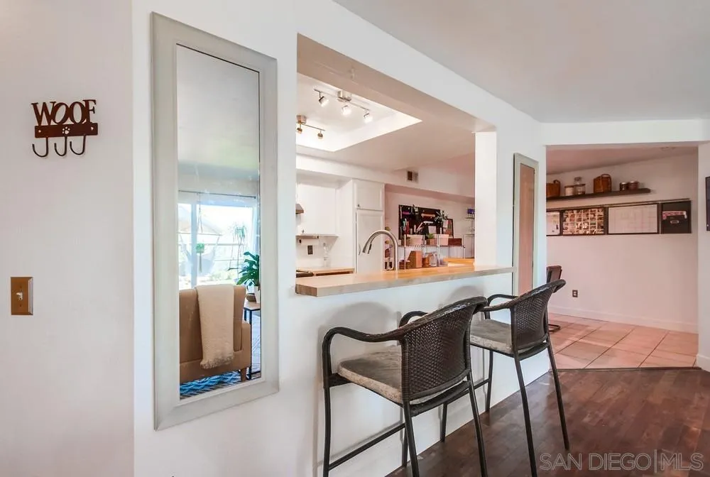 1030 E Washington Unit 116