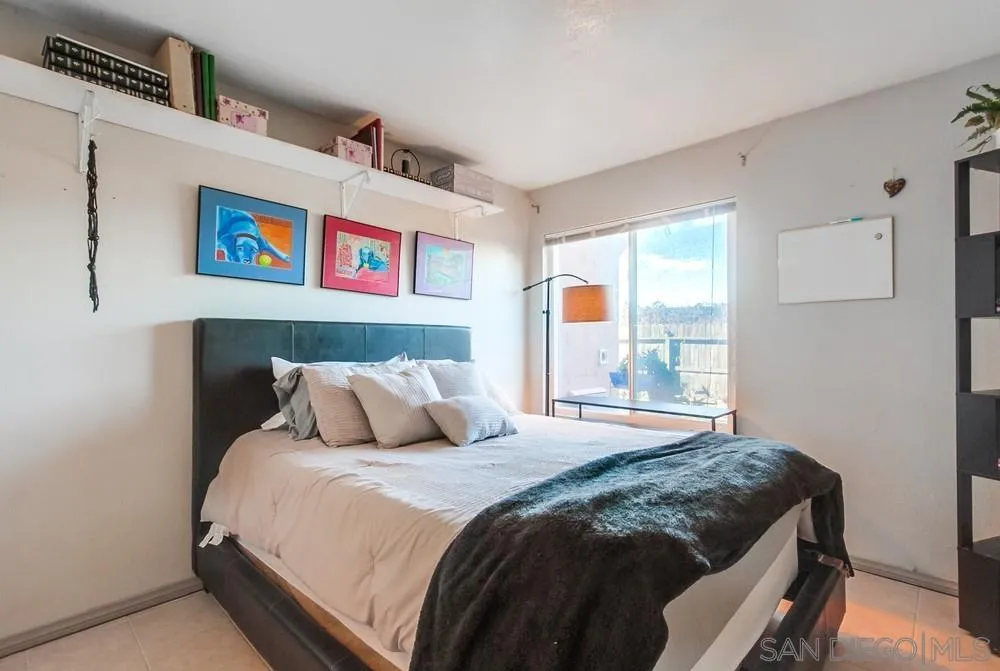1030 E Washington Unit 116