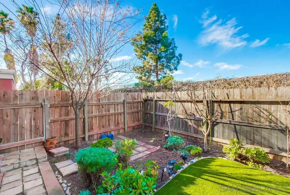 1030 E Washington Unit 116