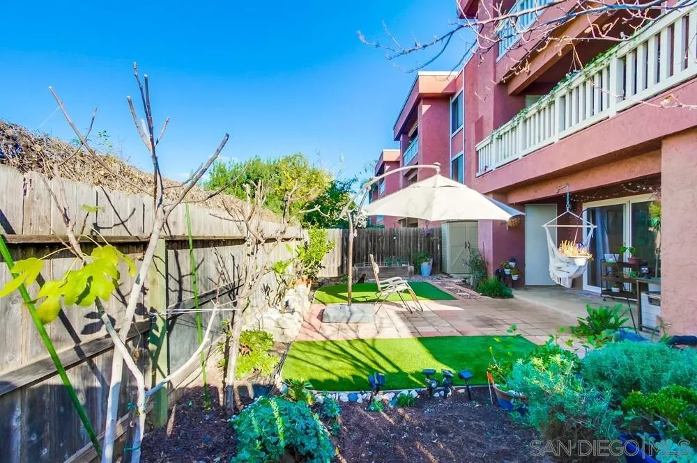 1030 E Washington Unit 116