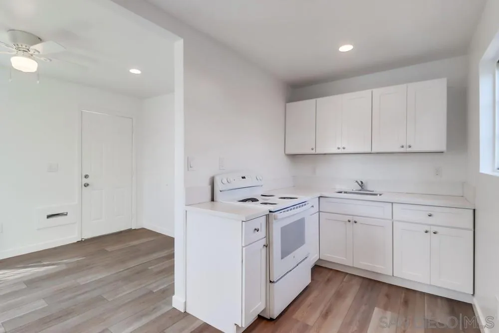 3707-21 Euclid Ave