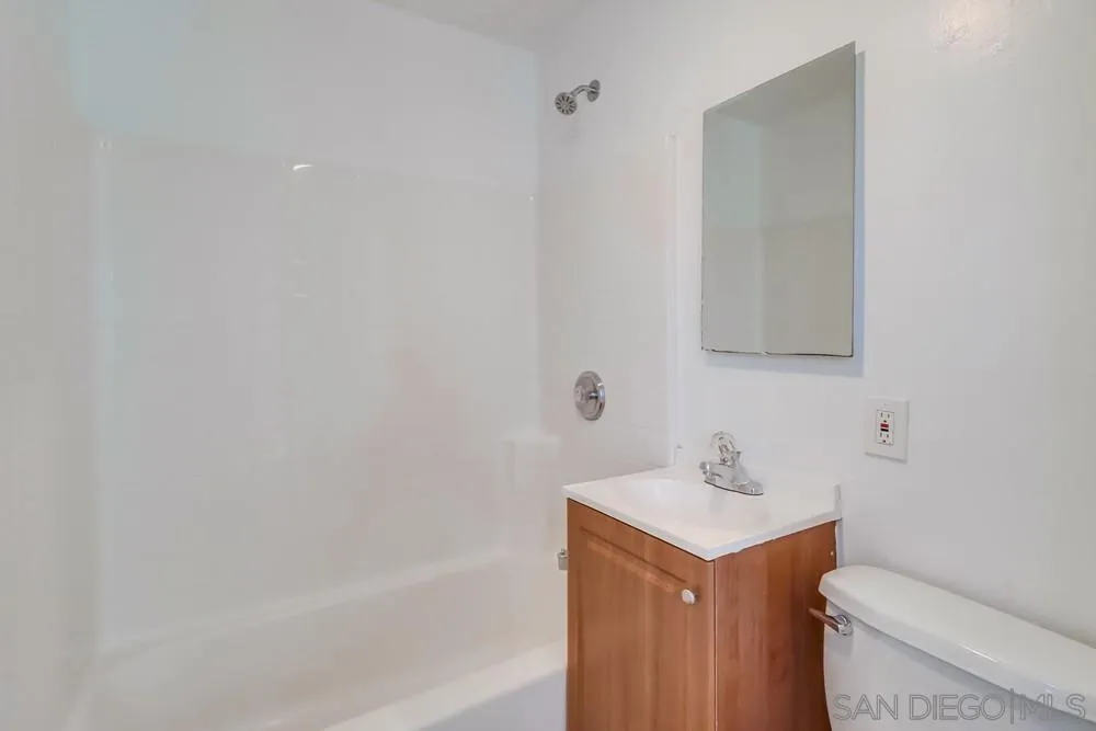 3707-21 Euclid Ave