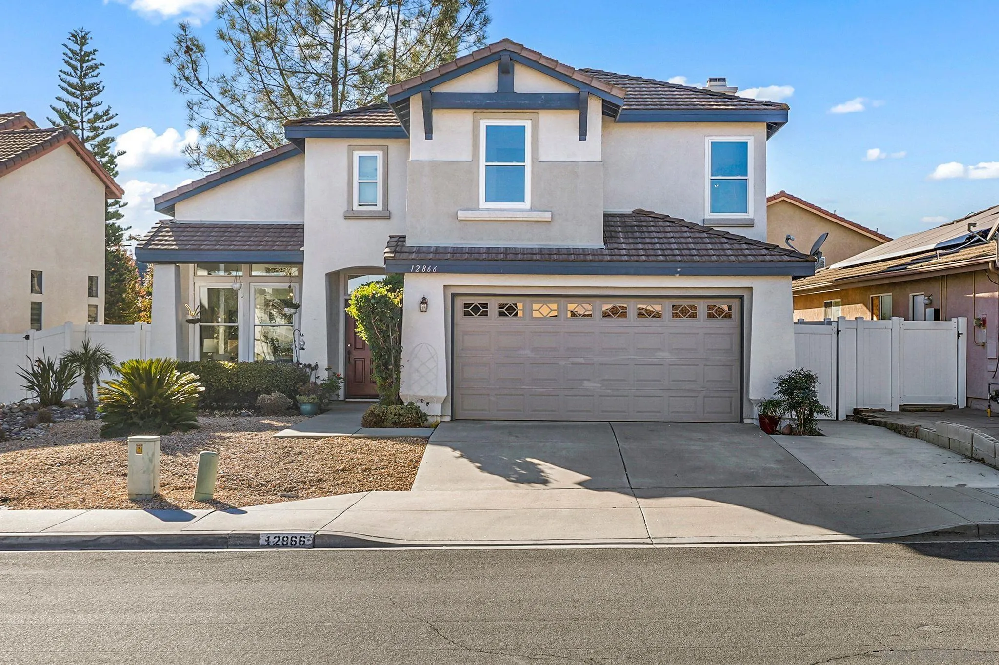 12866 Poway Oaks Drive
