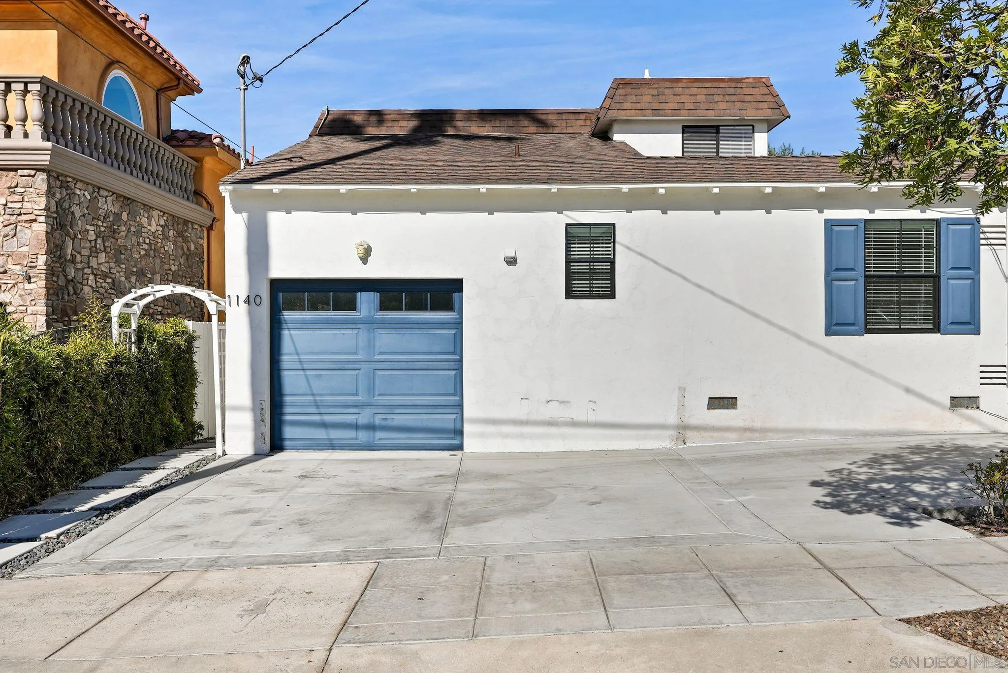 7502 High Ave