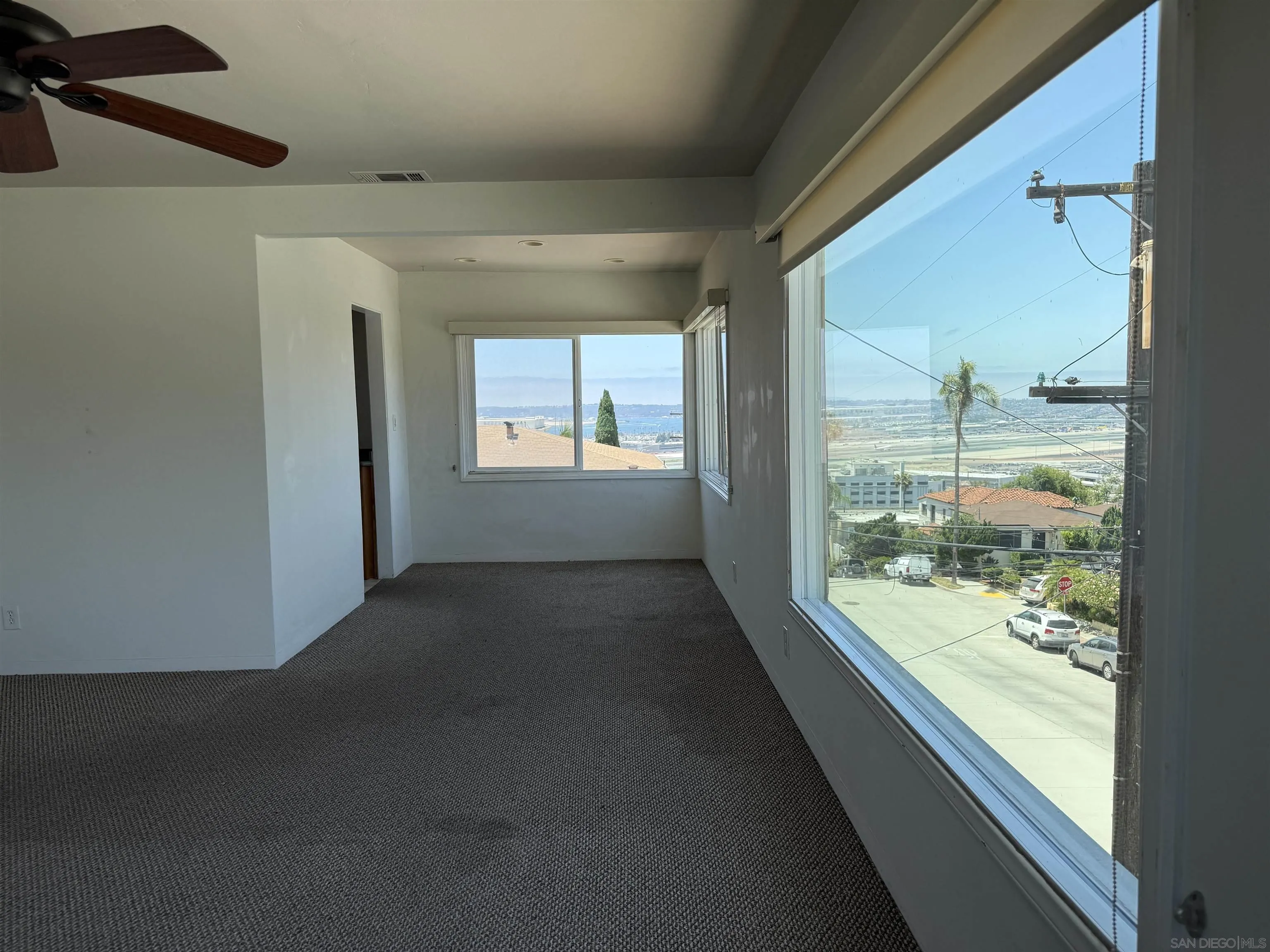 1121 W. Redwood