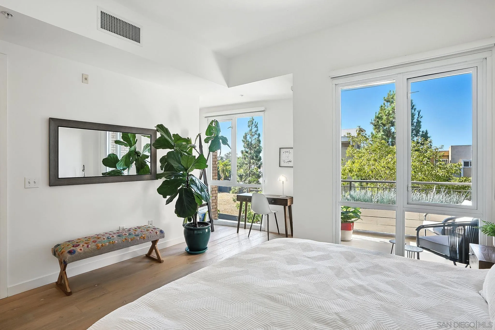 845 Fort Stockton Unit 308