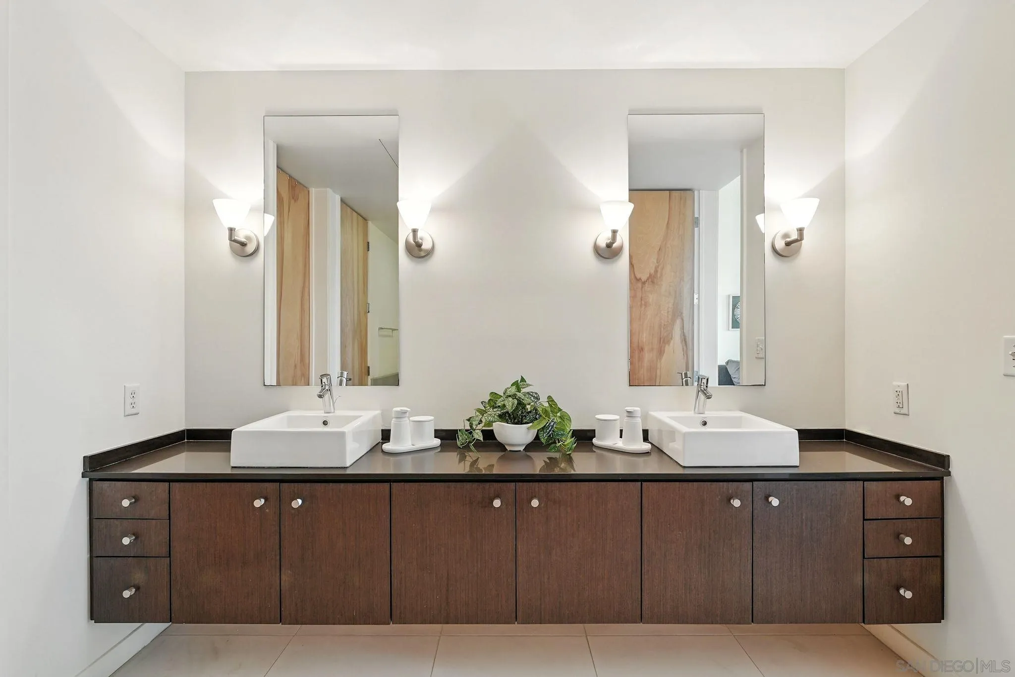 845 Fort Stockton Unit 308