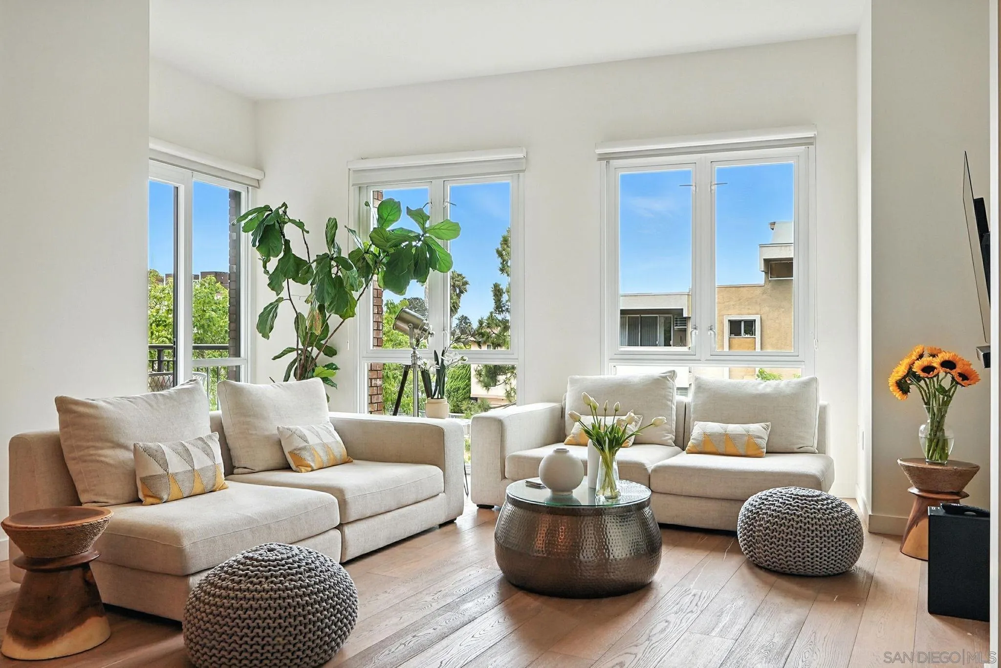 845 Fort Stockton Unit 308