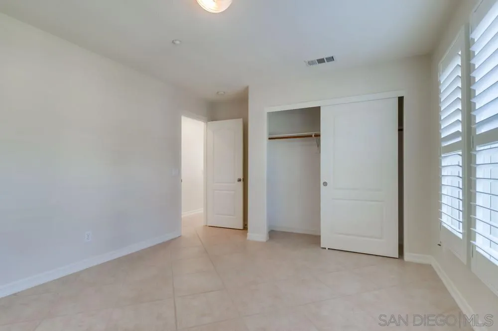 17020 New Rochelle Way, San Diego