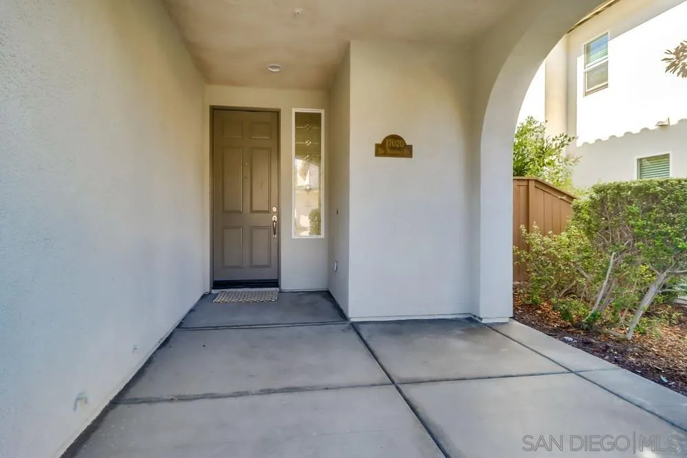 17020 New Rochelle Way, San Diego