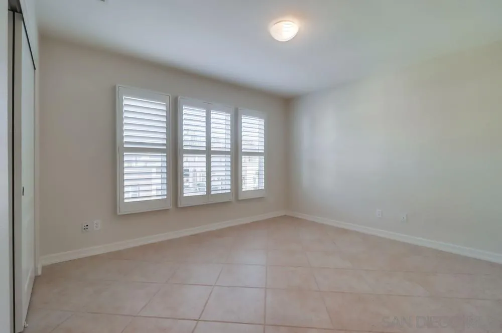17020 New Rochelle Way, San Diego