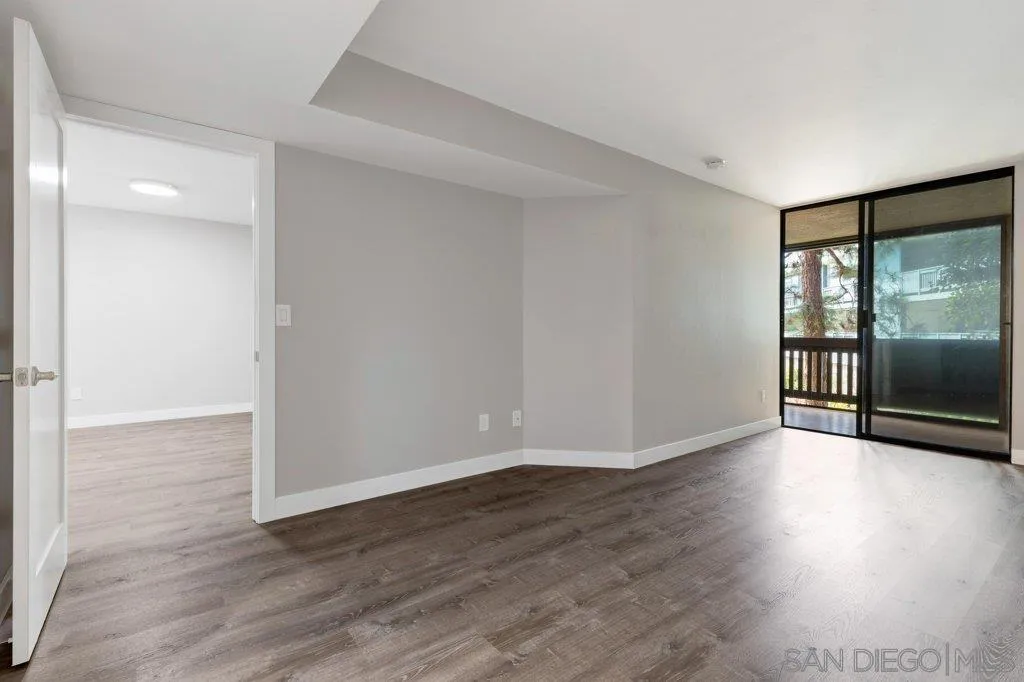 3098 Rue D'orleans Unit 226