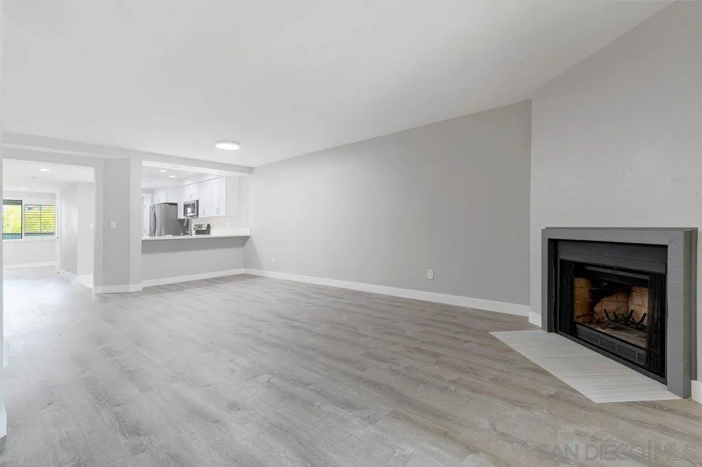 3098 Rue D'orleans Unit 226