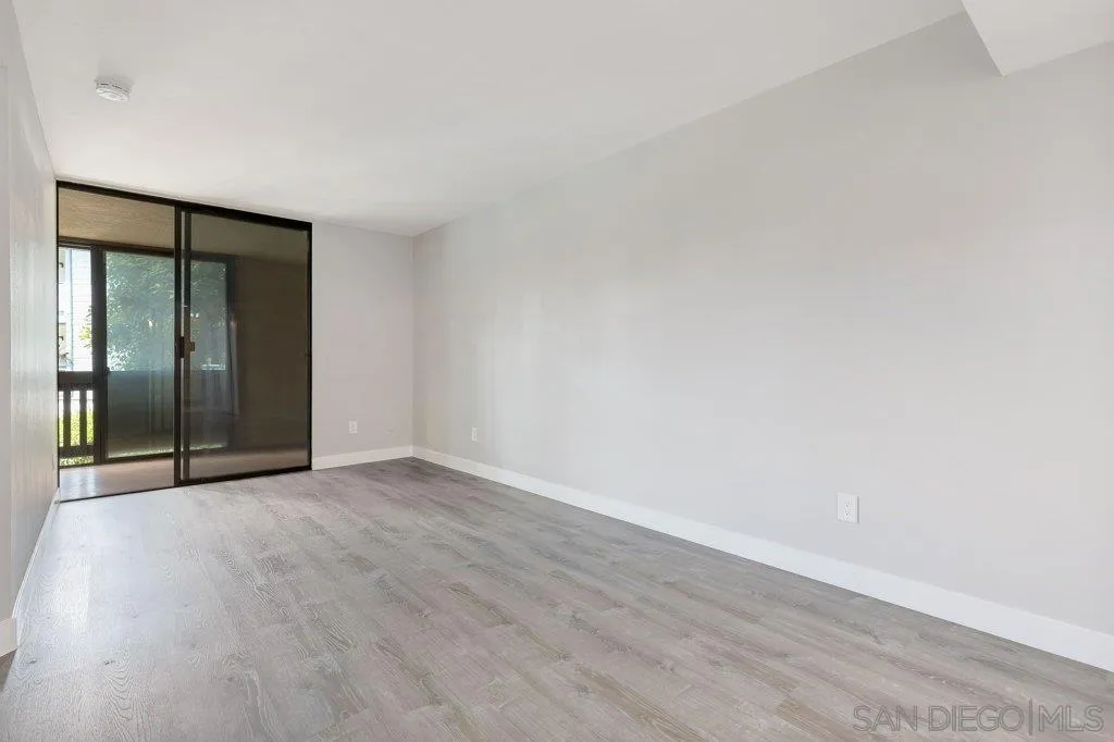 3098 Rue D'orleans Unit 226