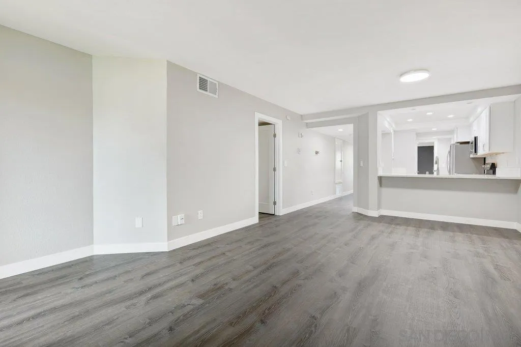 3098 Rue D'orleans Unit 226