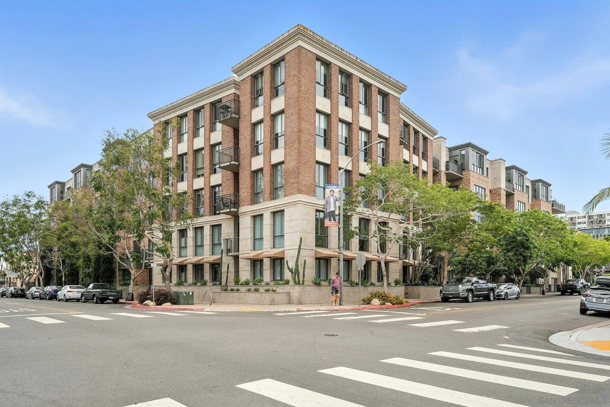 845 Fort Stockton Unit 308