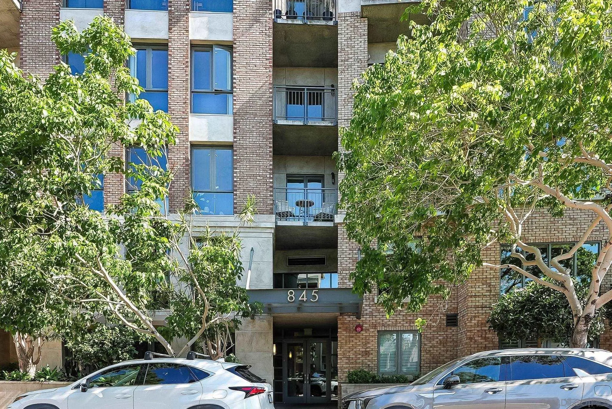 845 Fort Stockton Unit 308