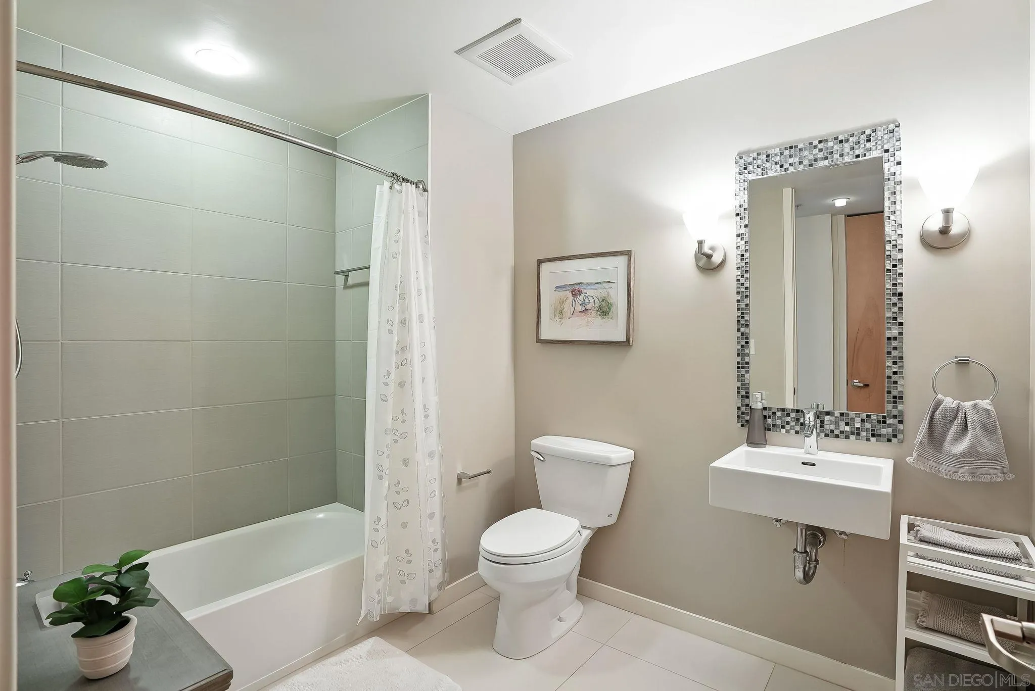 845 Fort Stockton Unit 308