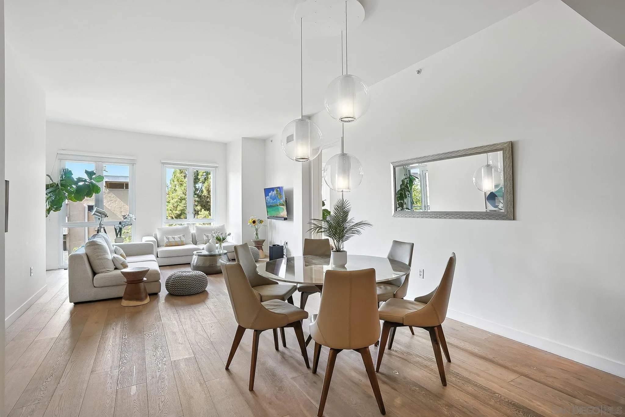 845 Fort Stockton Unit 308