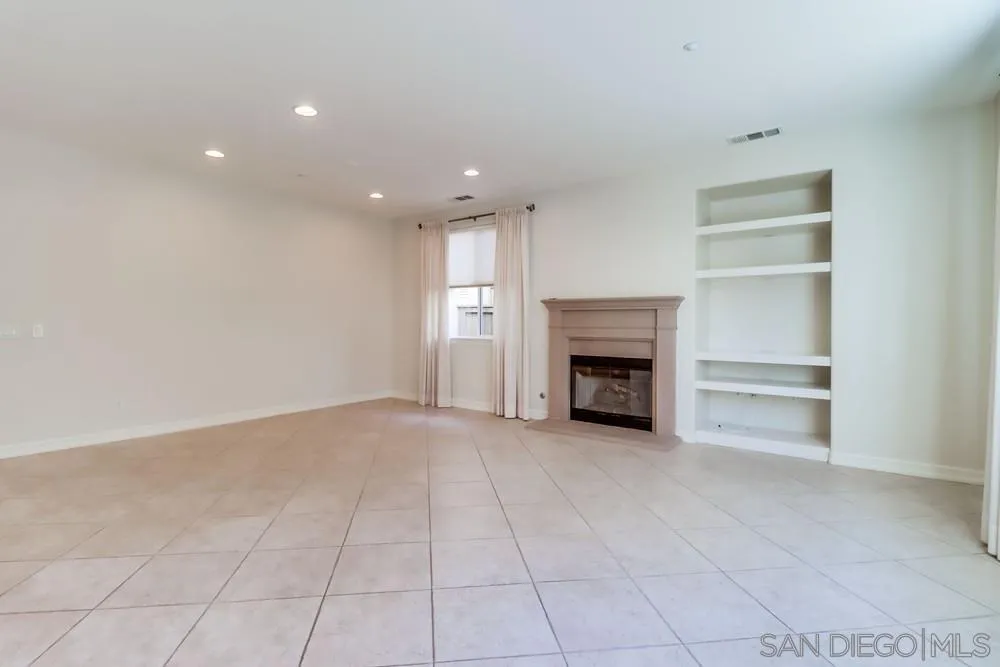 17020 New Rochelle Way
