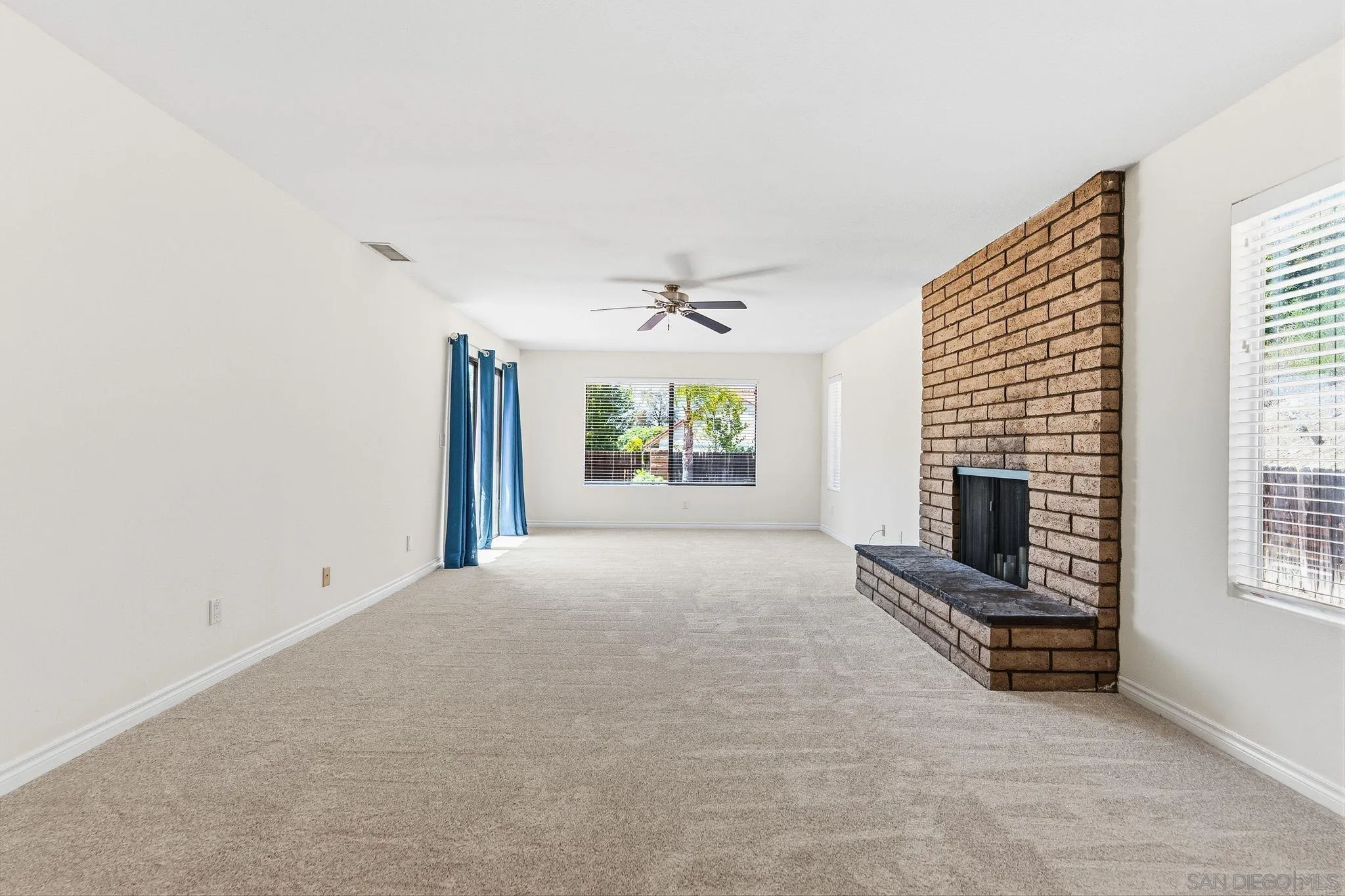 1330 Ridgeview Way