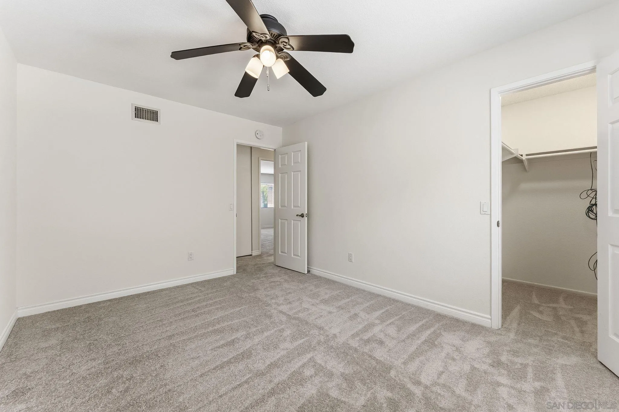 1330 Ridgeview Way