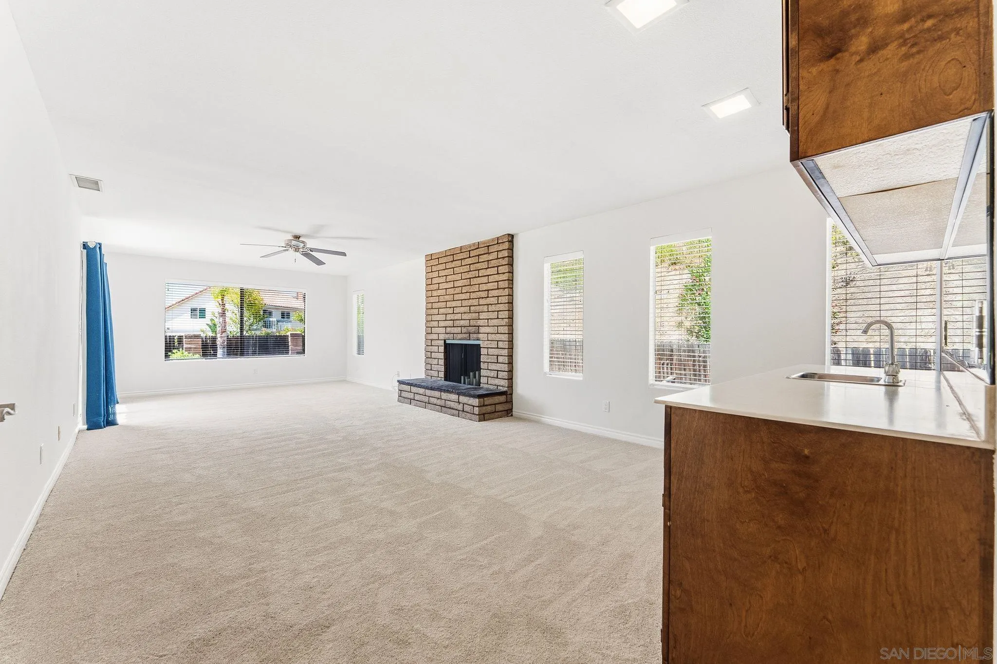 1330 Ridgeview Way