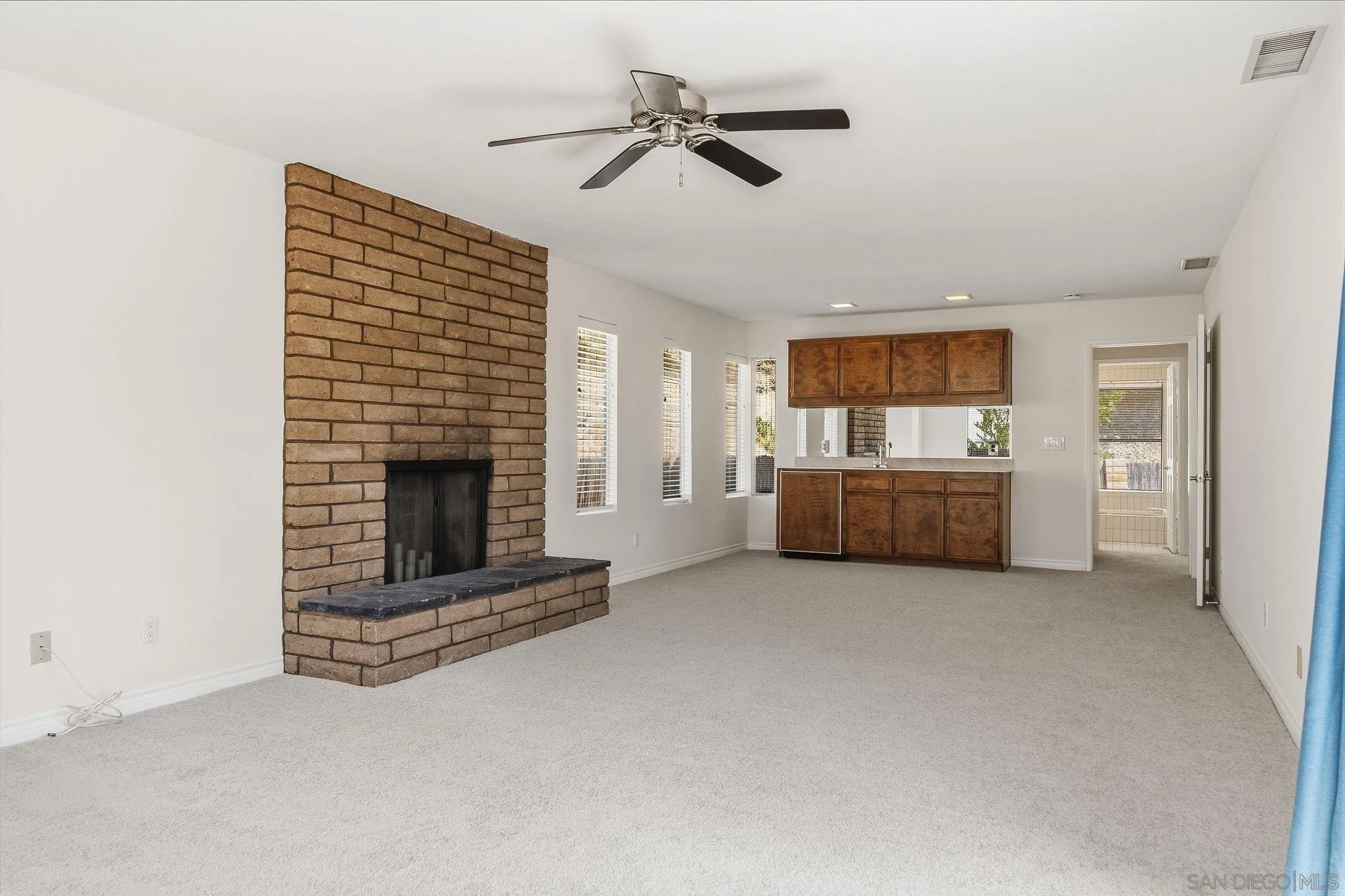 1330 Ridgeview Way