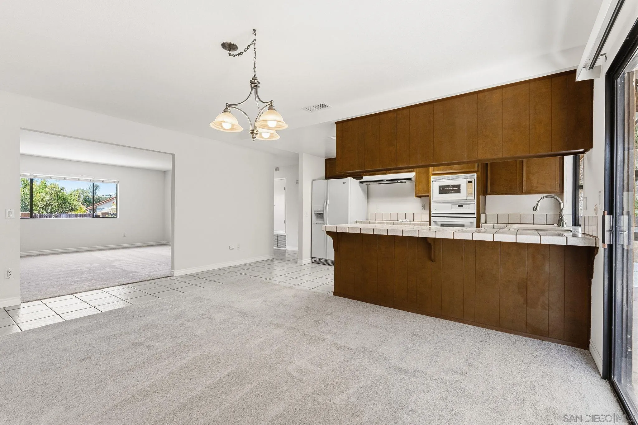 1330 Ridgeview Way