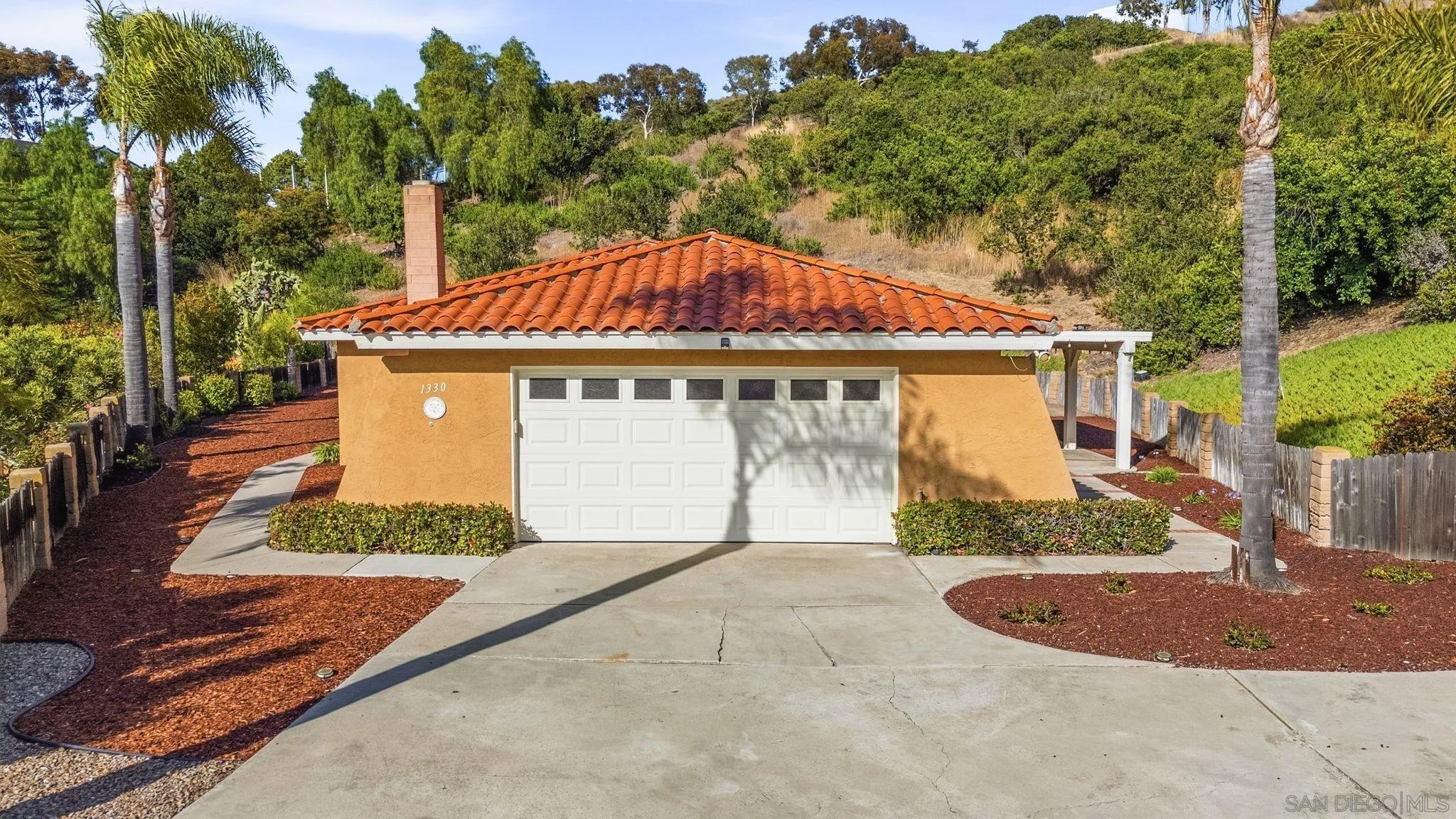 1330 Ridgeview Way