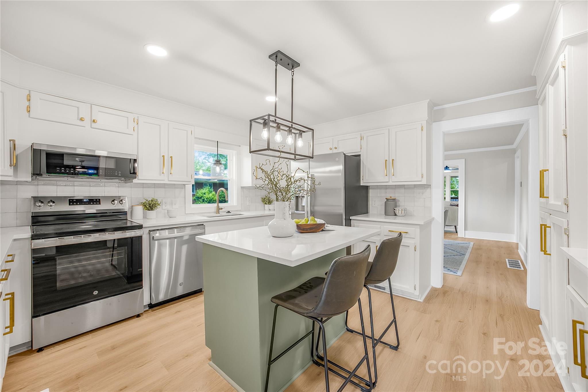 311 Roy Eaker Road