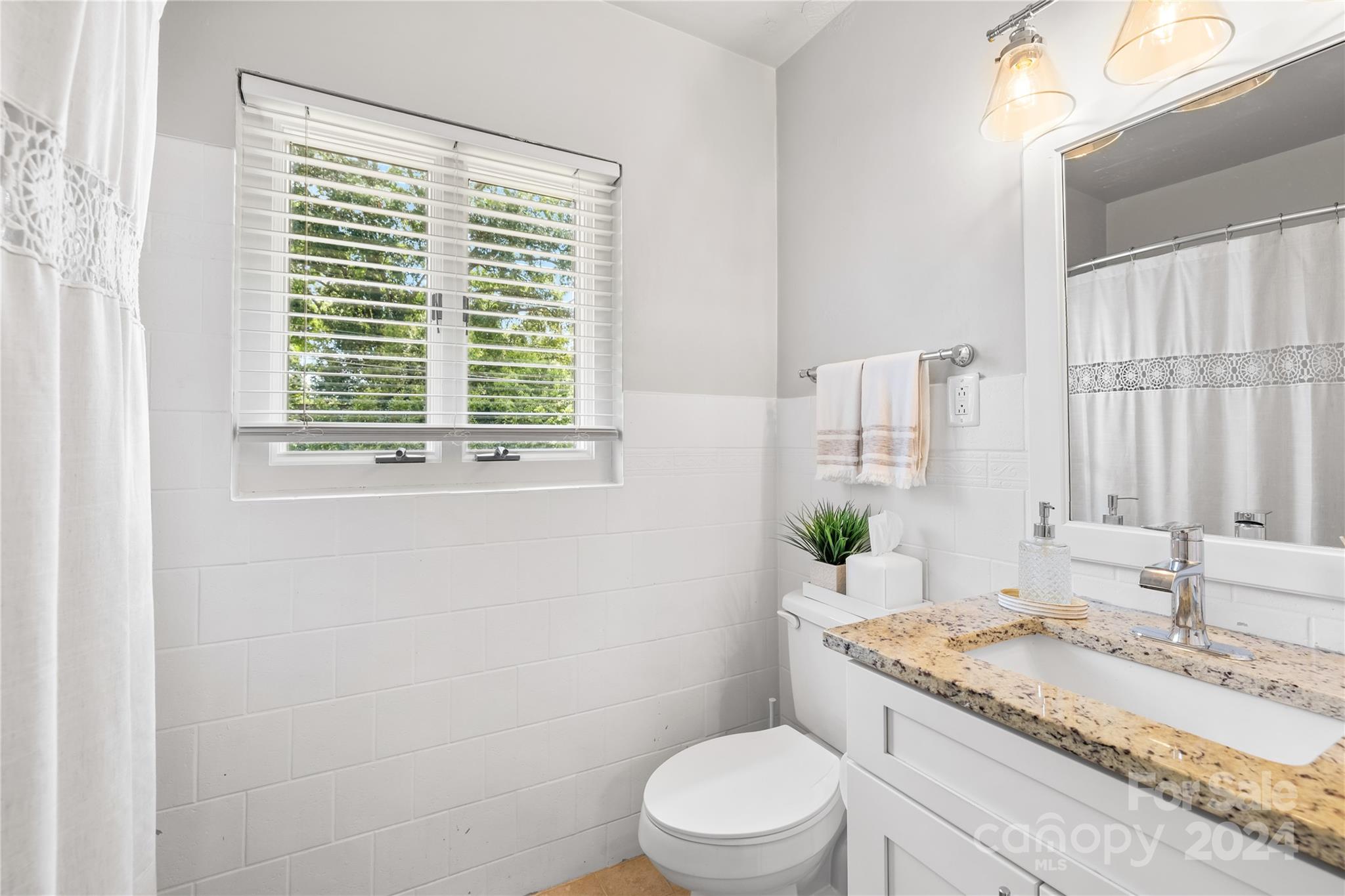 1320 Drexmore Avenue