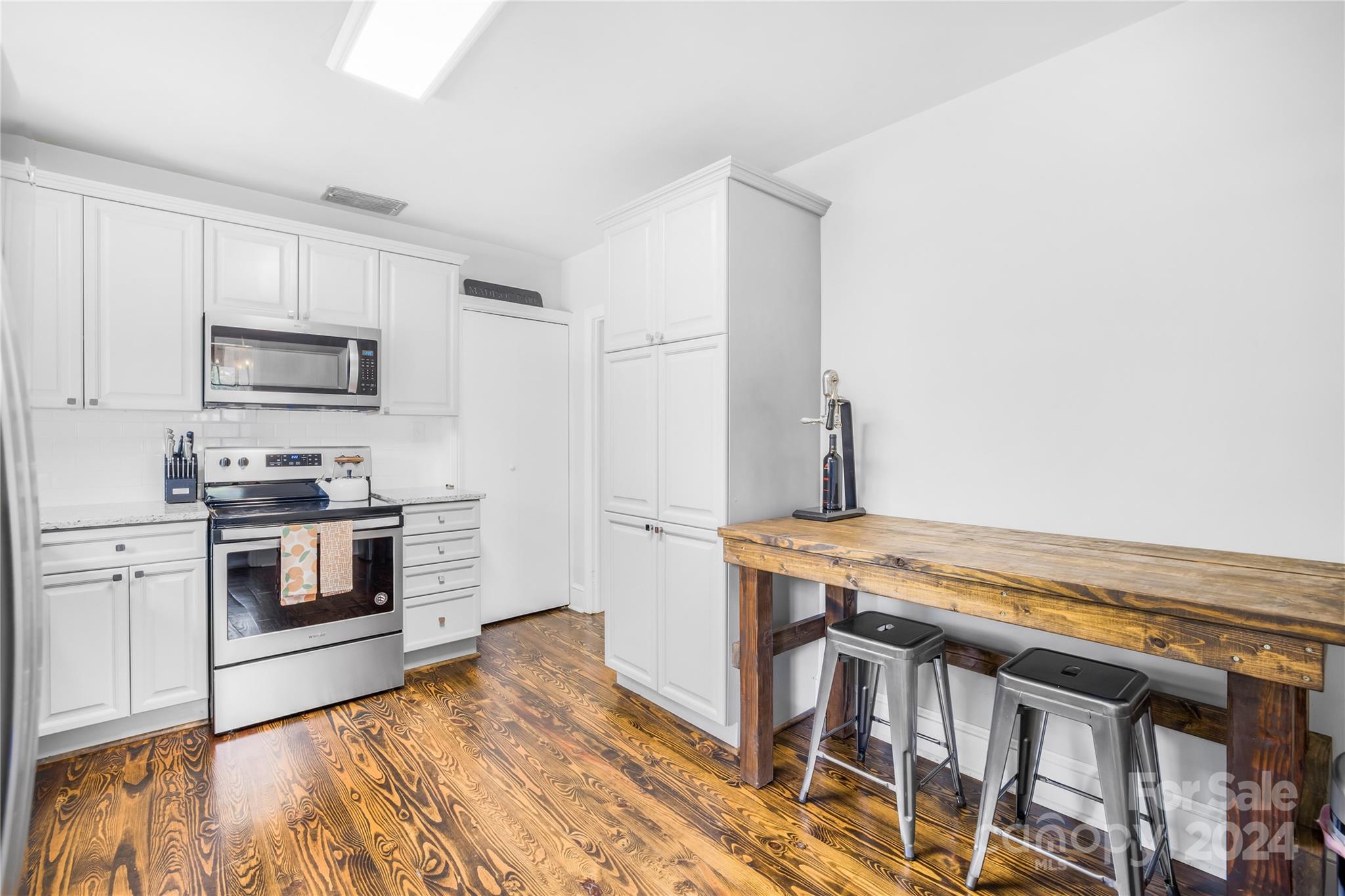 1320 Drexmore Avenue