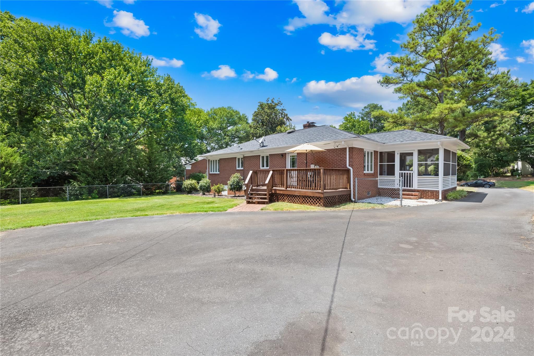 1320 Drexmore Avenue