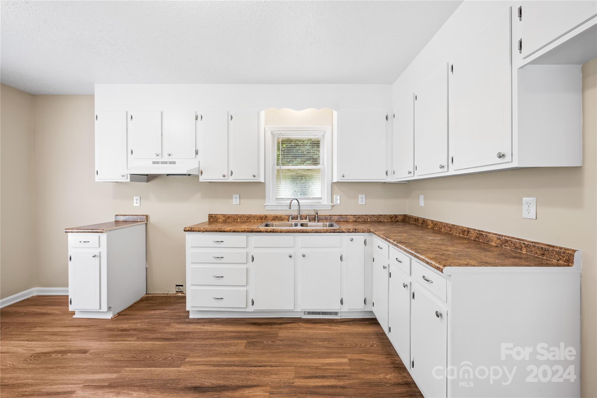 1114 8th Street