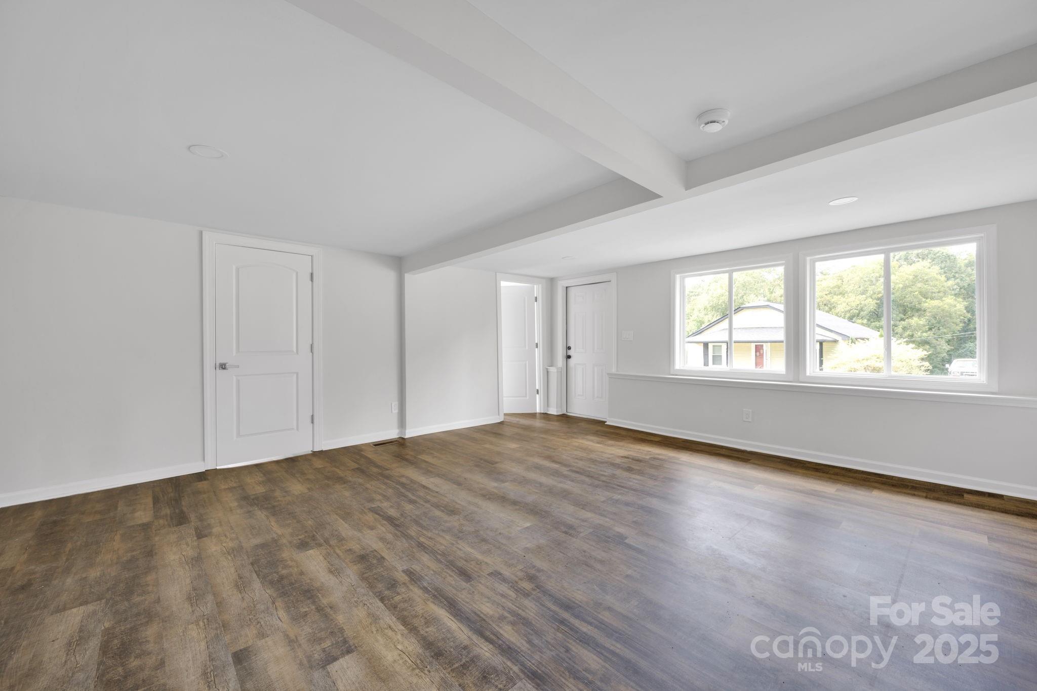 123 Market Road