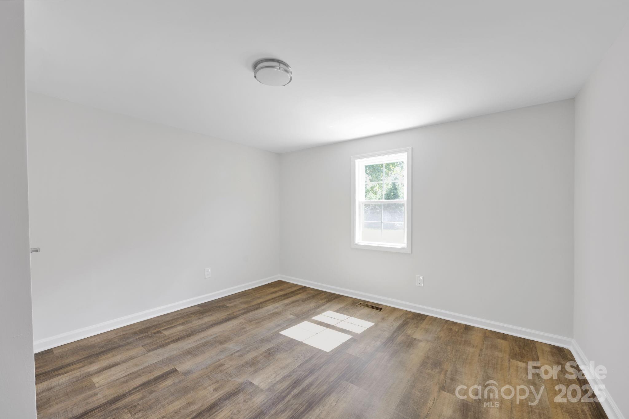 123 Market Road