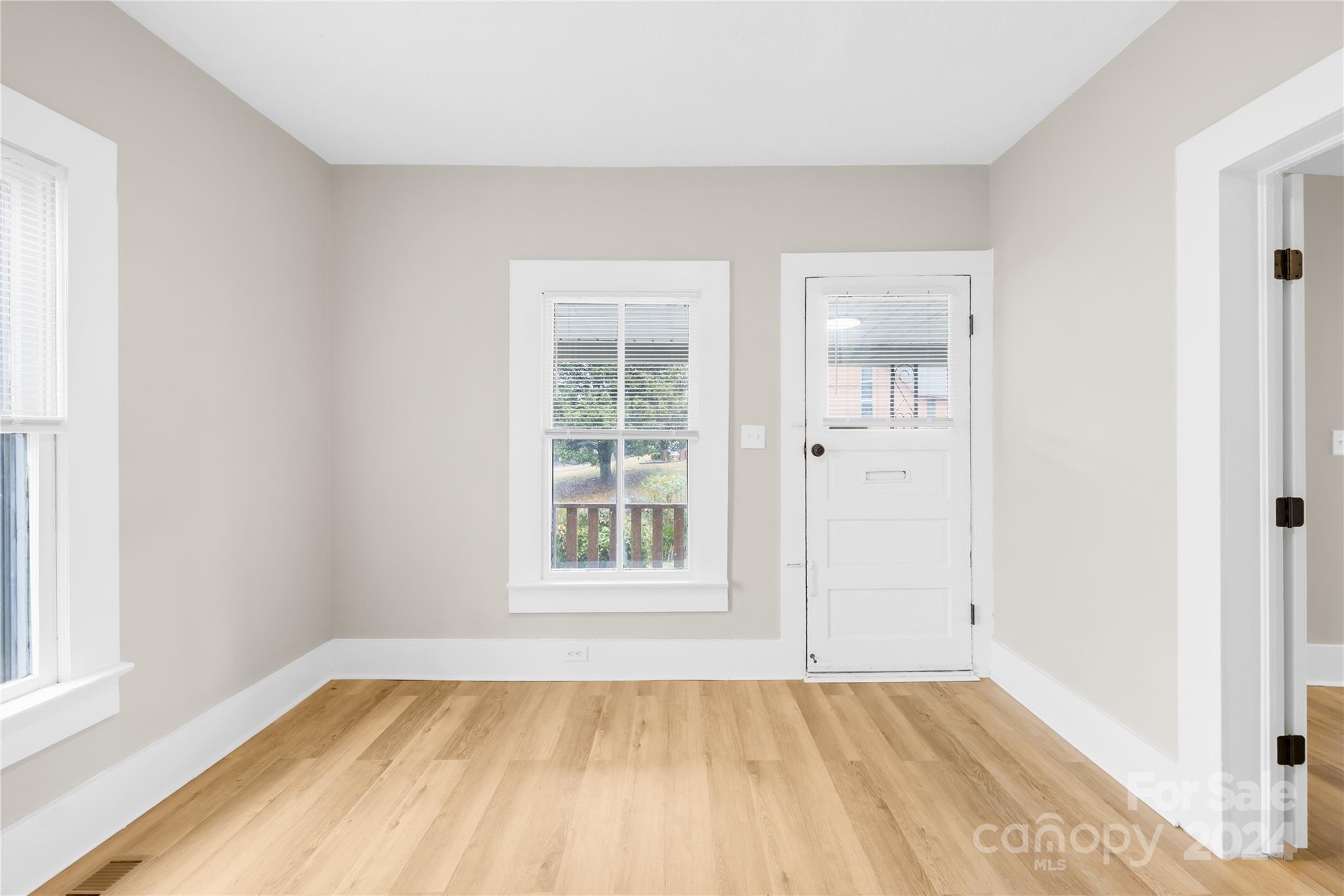 526 S Green Street