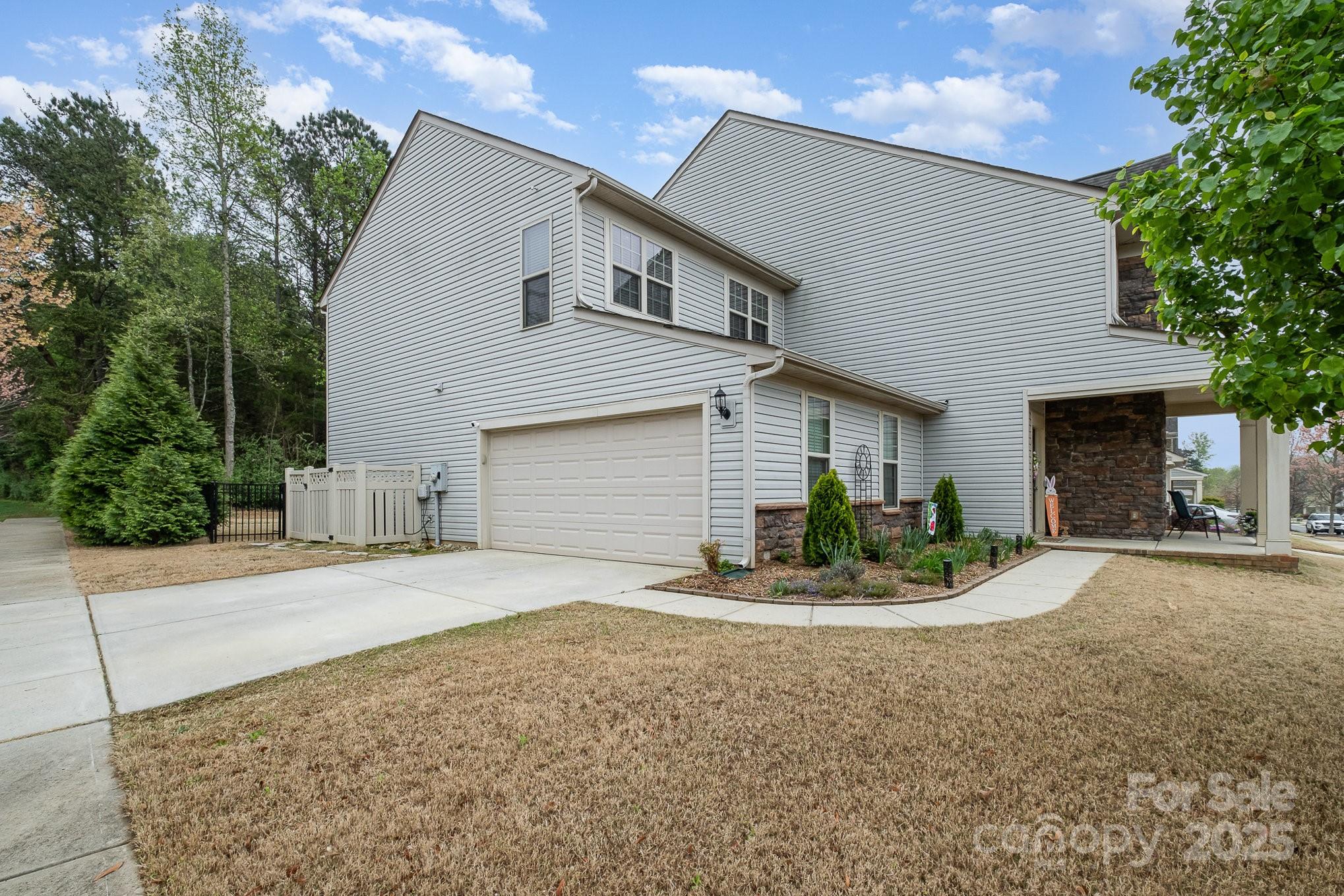 15324 Colonial Park Drive