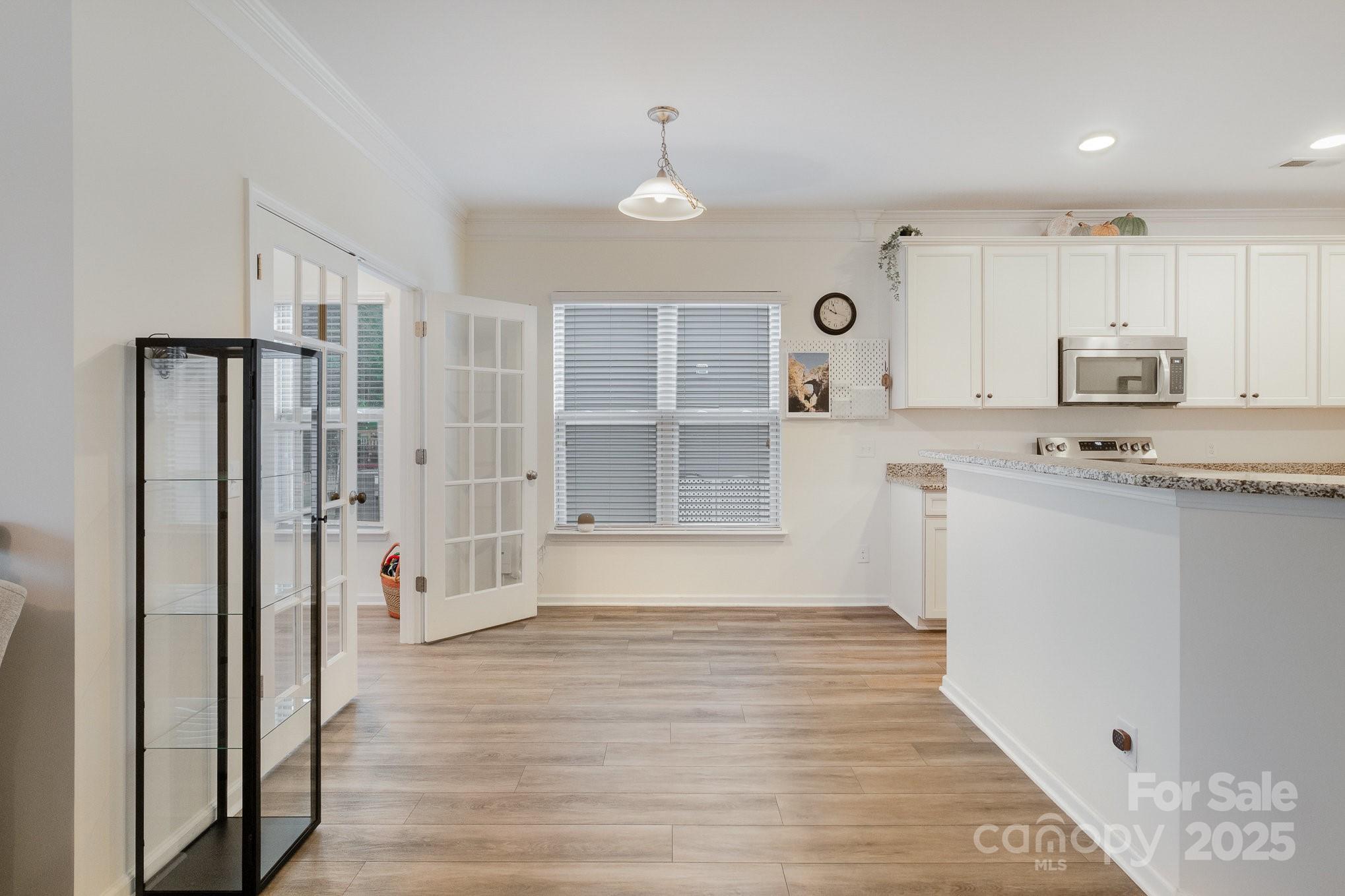 15324 Colonial Park Drive