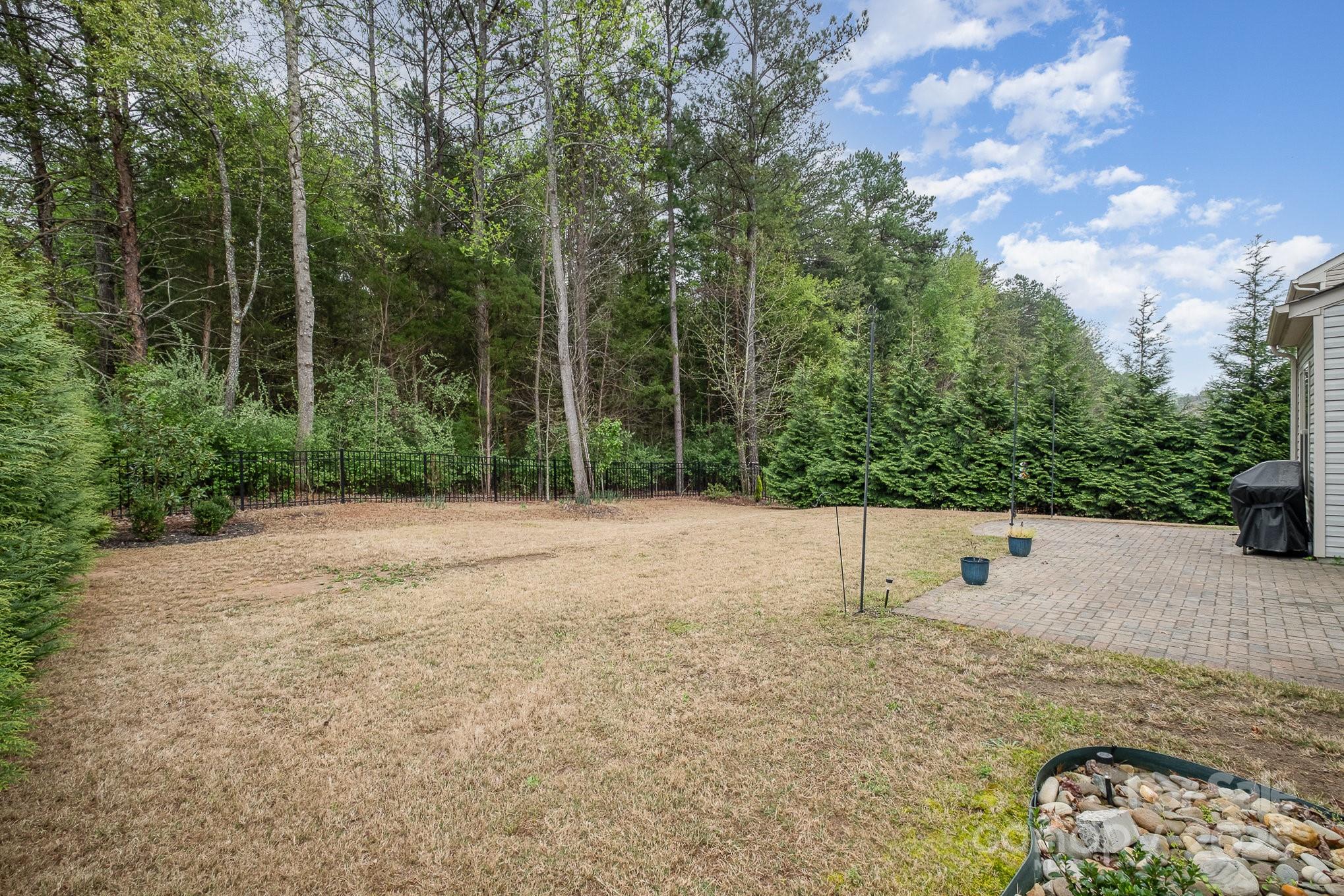 15324 Colonial Park Drive