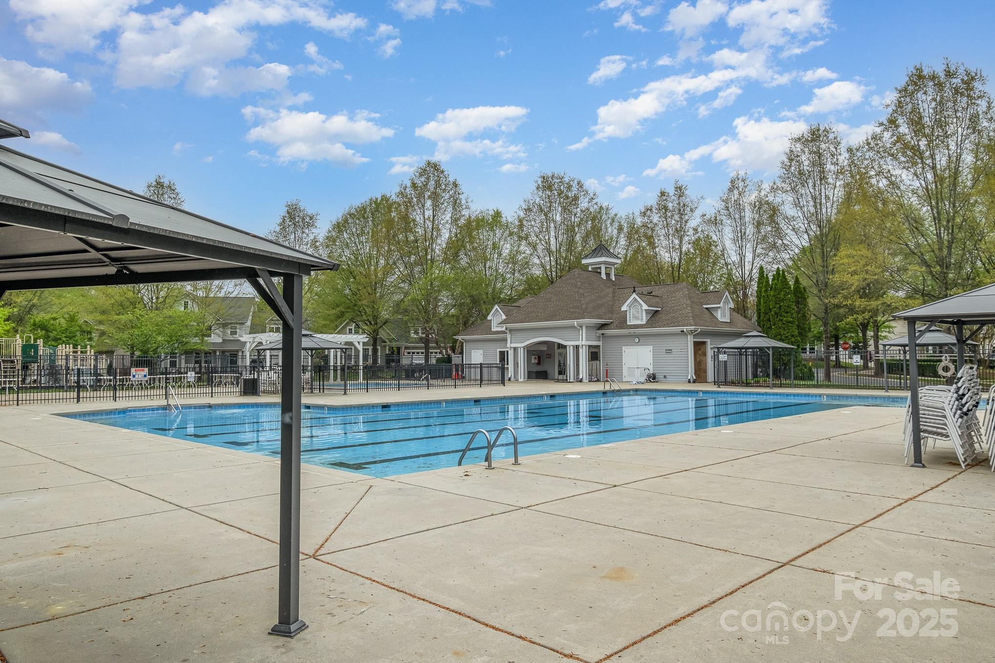 15324 Colonial Park Drive